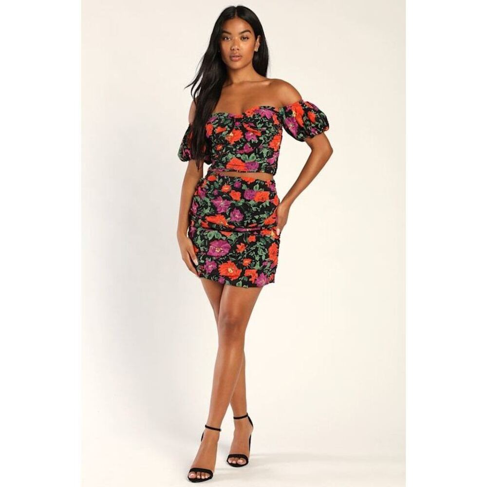 Lulus Bright Beauty Black Floral Ruched Mini Skirt - Size M